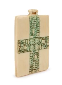 A fine quality antique carved ivory mirror with floral decoration in the Wiener Werkstätte style, possibly an Otto Prutscher design, early 20th century, 19.5 x 6cm overall.
