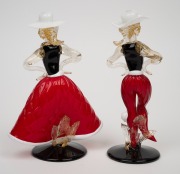 A pair of Murano glass dancing figure statues, mid 20th century, 18cm high. - 2