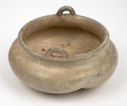 An antique Chinese porcelain censer, Ming Dynasty, 15th/16th century, ​​​​​​​9cm high, 26.5cm wide. - 2