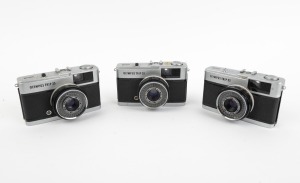 OLYMPUS: Three c. 1960s Olympus Trip 35 viewfinder cameras with D. Zuiko 40mm f2.8 lenses.