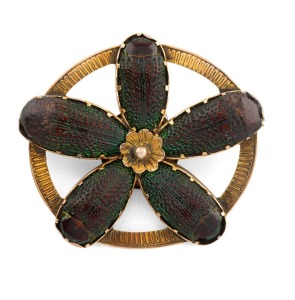 An antique 15ct gold mourning brooch with beetle wing decoration and woven hair window back, 19th century, 4cm wide, 7.4 grams.