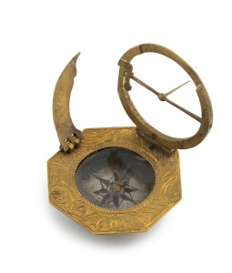 LUDWIG THEODOR antique German equinoctial pocket sundial and compass, circa 1725, 6cm wide.