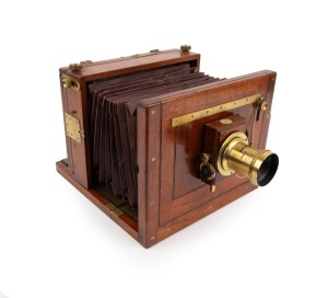 Stereo tailboard camera, late 19th century, plate dimensions 12.5 x 20cm, uninscribed monocular brass lens with iris diaphragm, Thornton-Pickard roller-blind shutter.