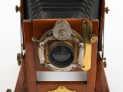 View camera, late-19th century, plate dimensions 11 x 8cm, brass lens with Bausch & Lomb pneumatic shutter. - 3