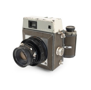 MAMIYA: 23 Standard camera, c. 1965, Mamiya-Sekor 100mm f3.5 lens, 6 x 9 roll film adapter back.