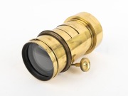 DALLMEYER: Mid-19th century brass Petzval lens with lens diameter of approx. 8cm, total length approx. 20.5cm, bearing engraving "J.H. Dallmeyer London - 3B Patent - No. 24168". - 3