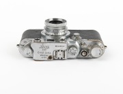 LEITZ: Leica IIIc rangefinder camera [#490543], c. 1940, with Summaron 35mm f3.5 lens and Leica lens cap. - 4
