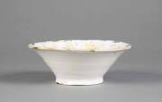 NEIL DOUGLAS: Pottery fruit bowl with lyrebird decoration. Width 21.5, height 8cm - 2