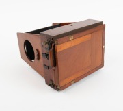SHEW & CO.: Unusual "Xit" gate-struts camera, c. 1900, plate dimensions 11.5 x 16cm, Shew & Co. lens with iris diaphragm, leather lens cap. - 2