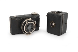 ZEISS IKON: Pair comprising c. 1930 Kolibri 523/18 (Tessar 50mm f3.5/Compur) and c. 1930 Box Tengor 54/18 "Baby Box".