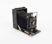 VOIGTL&Auml;NDER: Avus folding camera, c. 1914, plate dimensions 9 x 6cm, Skopar 105mm f4.5 lens, Compur shutter, waist-level and sports frame finder combination. - 2