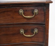 A fine quality antique George III mahogany serpentine front graduated chest of four drawers with cock-beaded decoration, Chippendale style escutcheons, each drawer fitted with unusual military style lock-in bail handles, the cantered corners inlaid with t - 3