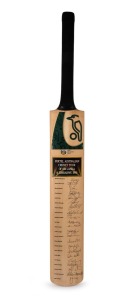 FOXTEL AUSTRALIAN CRICKET TOUR OF SRI LANKA & ZIMBABWE 1999: Full-size "Kookaburra" cricket bat, signed by the Australian team, with twenty-two signatures present including those of Steve Waugh, Shane Warne, Adam Gilchrist, Glenn McGrath, and Ricky Ponting.
