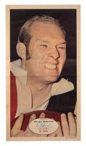1971 SCANLENS "FOOTBALLERS" POSTER - ST KILDA: Carl Ditterich, poster #3/24; folded with small tear at bottom margin (does not extend into photo), but nevertheless extremely scarce.