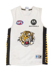 RICHMOND TIGERS: Chris Hyde's 2006 match-worn sleeveless pre-season guernsey, "AFL" and "Motorola" branding on front, number 31 and "AFG" branding on back.