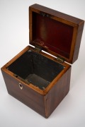 A Georgian mahogany single tea caddy with boxwood string inlay, 18th/19th century, ​​​​​​​12.5cm high, 12.5cm wide, 10cm deep. - 2