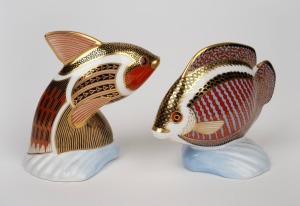 ROYAL CROWN DERBY Tropical Fish "Guppy" and "Gourami" English porcelain statues, (2 items), factory marks and silver button seals to base, ​​​​​​​the larger 13cm high.