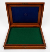 An antique English mahogany instrument box with brass name plate, flame mahogany top and lift out velvet lined tray, bearing retailer's label "KILPATRICK & Co.......MELBOURNE", late 19th century, 6cm high, 35cm wide, 27cm deep. - 2