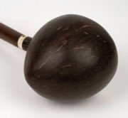An antique maritime folk art dipping ladle, handsomely crafted from whalebone, coconut, hardwood and pearl shell, attractively finished with love heart decoration where the bowl and the shaft join, 19th century, ​​​​​​​38cm long. - 4