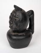 An antique pottery Moche jug with face decoration and black painted finish, Peruvian origin, 17cm high. - 3