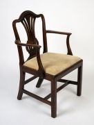 An antique English mahogany Hepplewhite armchair with fretted back splat and drop in seat, 18th century, 93cm high, 60cm across the arms. - 2