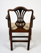 An antique English mahogany Hepplewhite armchair with fretted back splat and drop in seat, 18th century, 93cm high, 60cm across the arms. - 3