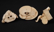 Two Japanese carved ivory figural netsuke, together with a carved ivory miniature okimono, Meiji period 19th/20th century, (3 items), ​​​​​​​the largest 5cm wide. - 2