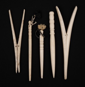 Two antique whalebone glove stretchers, together with three large size whalebone bodkins, 19th century, (5 items), 18cm high.