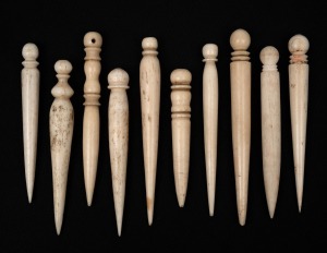 Ten assorted antique turned whalebone bodkins, 19th century, the largest 8.5cm long.