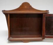 An antique English Sheridan Revival mahogany wall cabinet with inlaid decoration, late 19th century, 44cm high, 55cm wide, 17cm deep. - 2