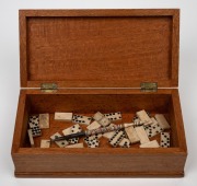 Antique whalebone dominoes, antique whalebone stylus with hand-painted finish, housed in a Queensland silky oak box, 19th and 20th century, the box 26cm wide. - 2