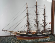 An antique model sailing ship in an Australian cedar case, 19th century, ​​​​​​​55cm high, 62cm wide, 28cm deep. - 2