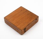 An antique French pocket sundial compass in timber case with list of latitudes for various cities of the world including Alger, New York, Canton, Calcutta, Sebastopol, Constantinople, Rome and many more, mid 19th century, ​​​​​​​9.5cm wide. - 3