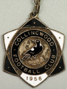 COLLINGWOOD: Member's Badge from 1956 (2nd year), with "Social Club Member 134" on reverse. Extremely rare.