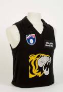 RICHMOND: mid 1990s Richmond training jumper, number 16, signed on number (player unknown). Plus c2006-07 Richmond player's travel bag, number 30, ex Richard Tambling