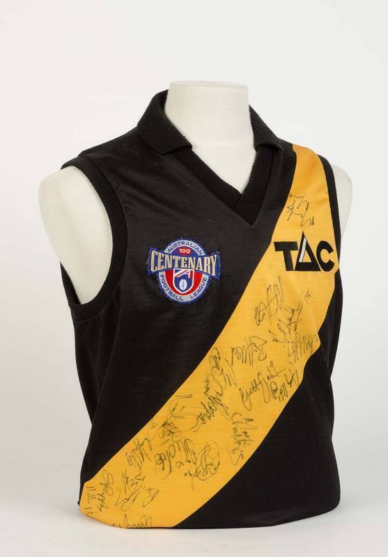 RICHMOND: 1996 Richmond home Centenary year jumper, with c18 signatures on front including Gaspar, Kellaway, Powell & Broderick.