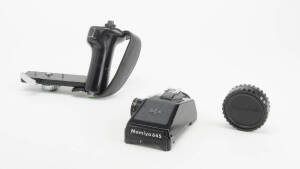 MAMIYA CAMERA CO (Japan): Mamiya M645 1000s medium format camera.