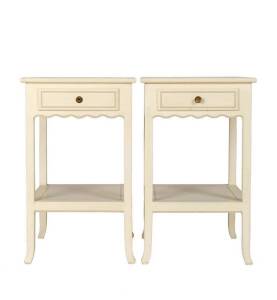 A pair of white painted Georgian style side tables