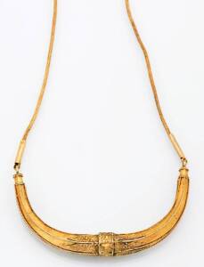 &nbsp; A Sri Lankan silver gilt necklace.&nbsp;