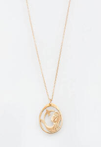 A yellow gold medallion on chain. 9ct yellow gold. Weight 5.11 grams.