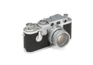 LEITZ (Germany): Leica screw mount camera Leica IIIf red dial.