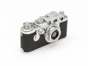 LEITZ (Germany): Leica screw mount camera Leica IIc.