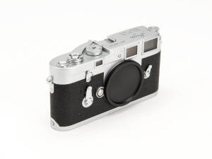 LEITZ (Germany): Leica bayonet mount camera body Leica M3 single stroke.