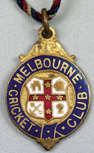 MELBOURNE CRICKET CLUB, undated membership badge with Melbourne Coat-of-Arms at centre, made by Bowman Limited, London, No.1467. The first badge for 1901-02.