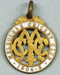 MELBOURNE CRICKET CLUB, 1904-5 membership badge, made by Stokes, No.797.