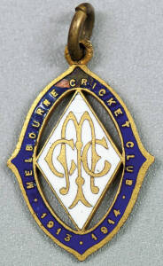 MELBOURNE CRICKET CLUB, 1913-14 membership badge, made by Stokes, No.722.