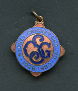 SYDNEY CRICKET GROUND, 1928-29 membership badge, made by Amor, No.1941.