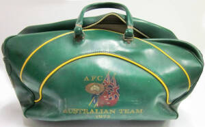 1972 AUSTRALIAN GALAHS: Travel Bag, green with yellow piping, printed on front "A.F.C./ (Australian flag)/AUSRALIAN TEAM/ 1972". Fair/Good condition.