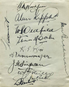 1931-32 AUSTRALIAN TEAM, 5th Test v South Africa at Melbourne, autograph page with 12 signatures including Bill Woodfull (captain), Don Bradman, Clarrie Grimmett, Jack Fingleton & Laurie Nash. Scarce group of autographs.