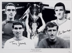 MANCHESTER UNITED: Print "Manchester United Legends" with 5 signatures - John Aston, Bill Foulkes, Tony Dunne, David Sadler & Alex Stepney, limited edition AP/50, size 41x30cm.